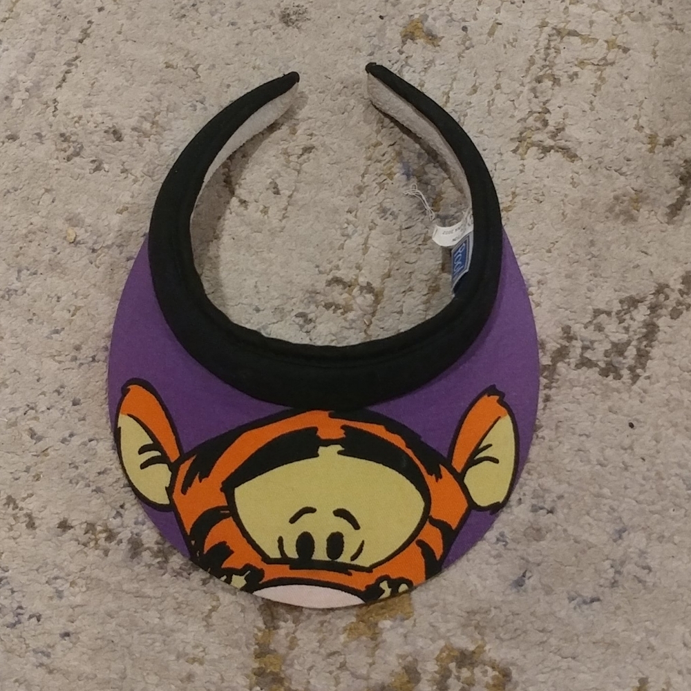 Disney Winnie The Pooh TIGGER Graphic Print Visor